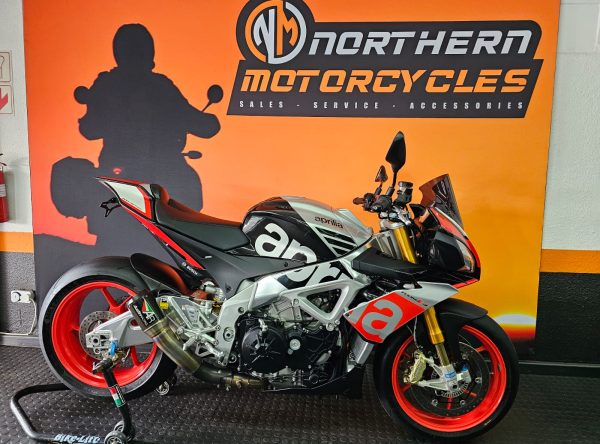 2016 Aprilia Tuono V4 Factory. 13627KMs. R265500 incl. VAT. Super Clean! AR Austin Racing Exhaust