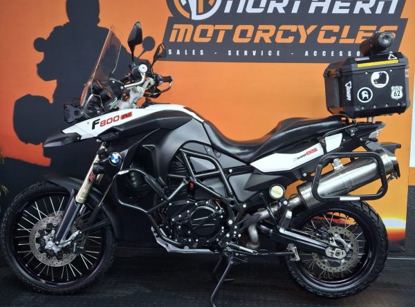 2011 BMW F800GS. 45312KMs. R84500 incl. VAT. Clean! Top Box. Hand Guards. Light Cover. Comfort Seat. Bash Plate. Cr